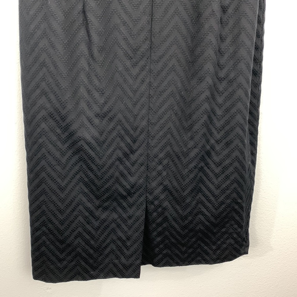 NEW Evan PiconeTextured Waves V-Neck Bishop Sheath Dress Black Size 6 $99 - Picture 4 of 15